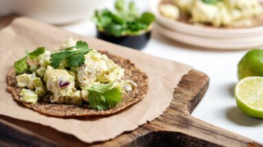 Keto Chicken Salad Recipe [Easy, Creamy, Low-Carb]