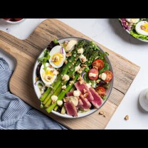 Keto Grilled Tuna Salad with Garlic Dressing