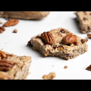Keto Maple Pecan Fat Bomb Bar [with Homemade 'Maple Syrup']
