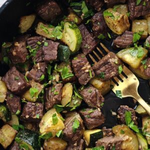 Keto Steak & Zucchini Skillet Recipe [One Pan Meal]