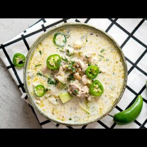 Keto White Chicken Chili [Instant Pot Recipe]