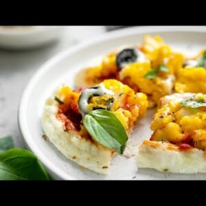 Mini Pizza Egg Bakes [Fun Low Carb & Keto Breakfast]